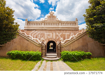 Taman Sari Taman Sari 17971774