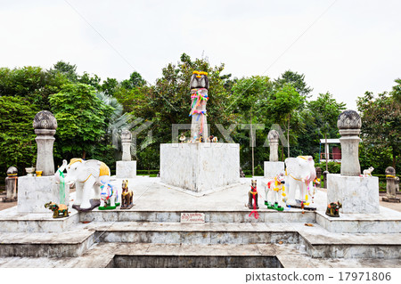 That Doi Chom Thong 17971806
