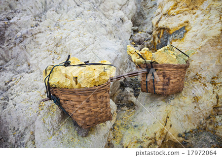 Basket with sulfur Basket with sulfur 17972064