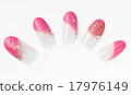 Nail tips 17976149