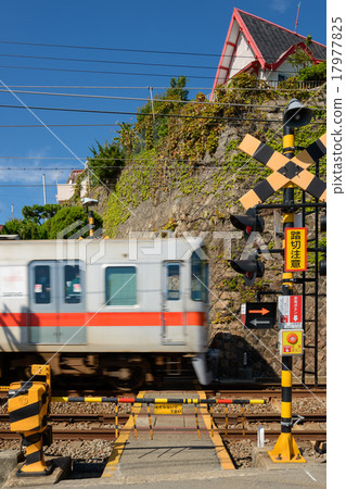 小鐵路道口 17977825