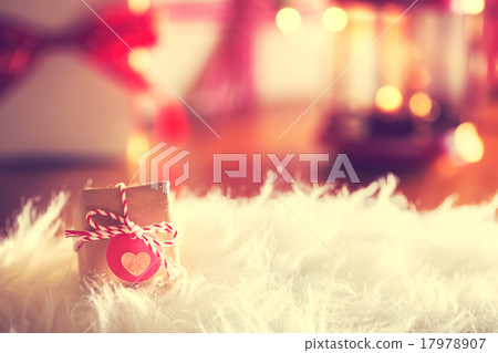 Christmas gift 17978907