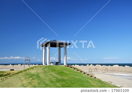 Observatory which overlooks the sea Observatory which overlooks the sea 17983109
