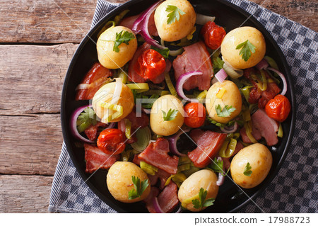 Rustic food Rustic food 17988723