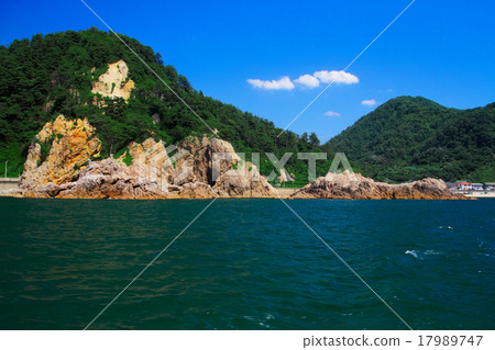 Sasagawa flow in summer Sasagawa flow in summer 17989747