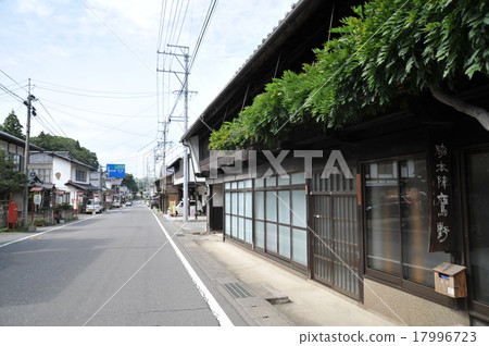 Mochizuki旅館的街道 17996723
