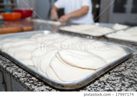 preparation of pastry preparation of pastry 17997174