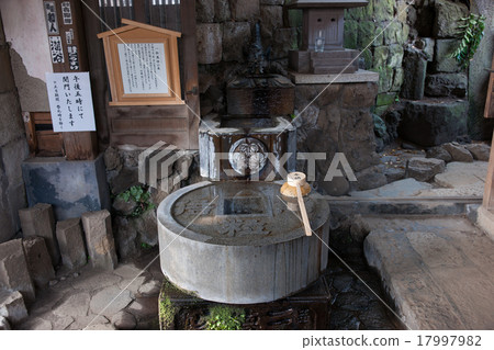 Shinagawa Shrine One Fountain Spring Fountain 17997982