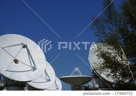 Parabola Antenna Nobeyama Universe National Astronomical Observatory (Shinshu Nobeyama Takahara Arki Degawa Park) 17998755