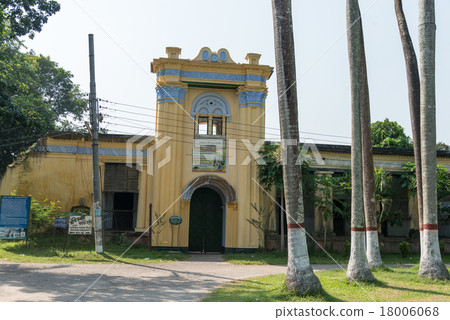 Natore Rajbari 18006068