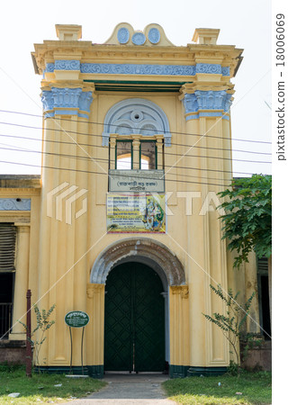 Natore Rajbari 18006069