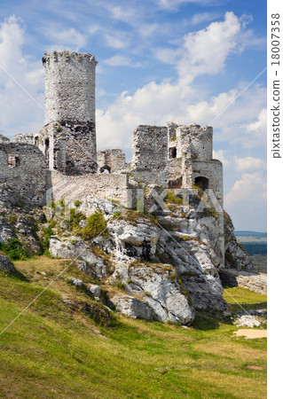 Ogrodzieniec Castle, Poland. 18007358