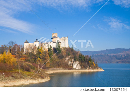 Niedzica Castle, Poland 18007364