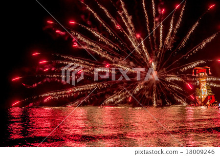 Takari Takaya Kiriko Festival 18009246