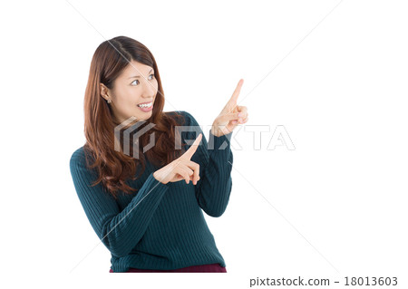 毛衣的時尚女性 毛衣的時尚女性 18013603