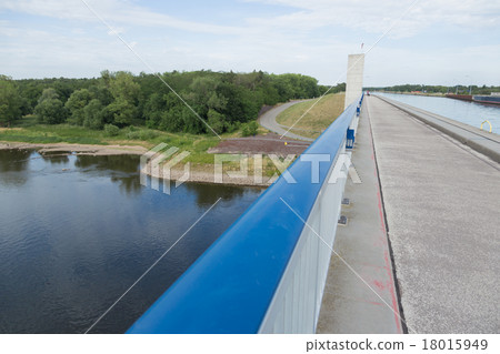 Railing at Elbe-Havel Canal 18015949