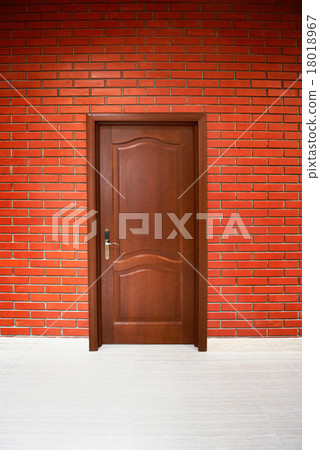 Brick wall and the door Brick wall and the door 18018967
