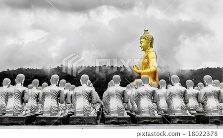 Buddha statue in Magha Puja park 18022378