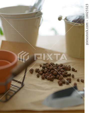 Gardening supplies / accessories Gardening supplies / accessories 18023323