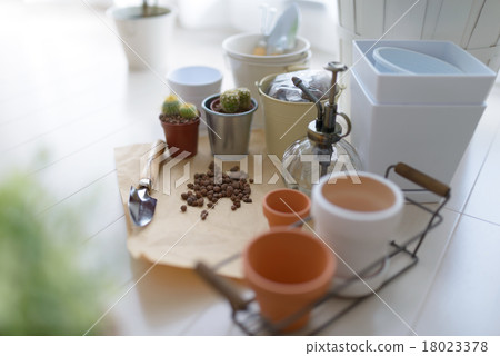 Gardening supplies / accessories Gardening supplies / accessories 18023378