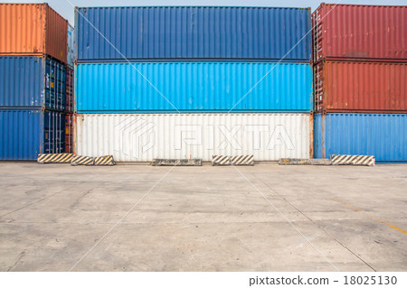 Shipping containers 18025130