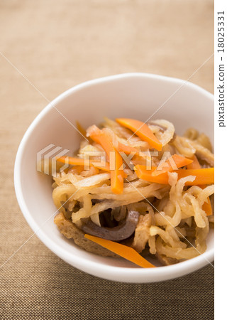 燉蘿蔔幹 18025331