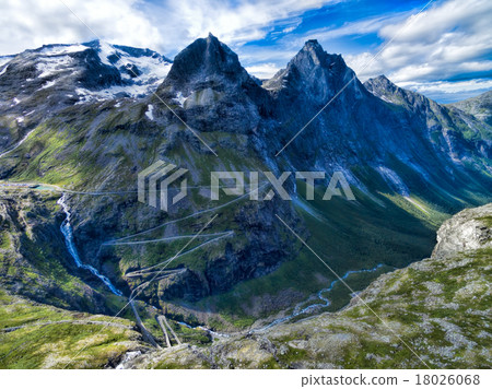 Trollstigen 18026068