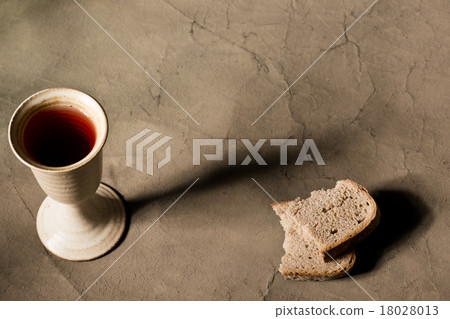 communion under both kinds 18028013