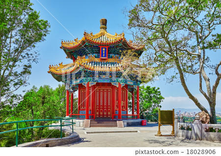 Jingshan Park, Beijing Jingshan Park, Beijing 18028906