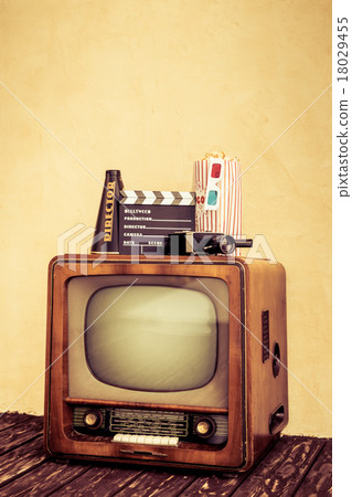 Retro TV 18029455
