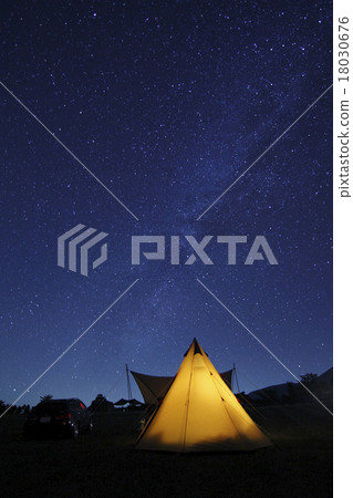 坎普的夜空 18030676