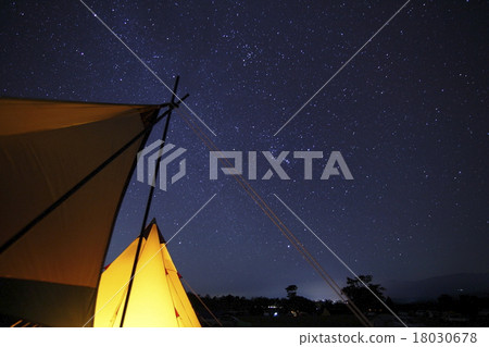 坎普的夜空 18030678
