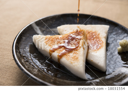 Grilled Hanpan with butter Grilled Hanpan with butter 18031554