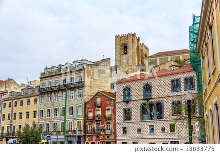Buildings in the city center of Lisbon - Portugal 18033775