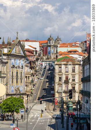 View of Rua 31 de Janeiro in Porto, Portugal View of Rua 31 de Janeiro in Porto, Portugal 18033869