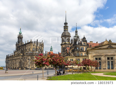 View of Dresden castle and Cathedral - Germany 18033973