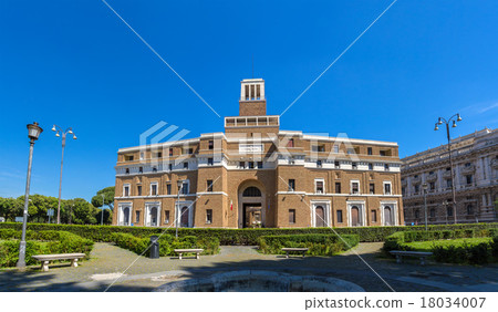 Casa Madre dei Mutilati e Invalidi di Guerra 18034007