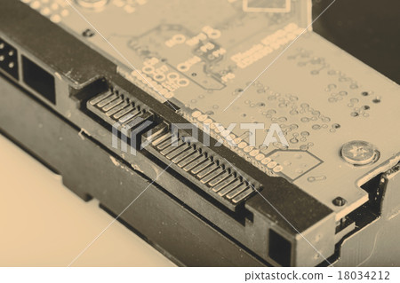 Hard disk drive HDD, SATA port 18034212