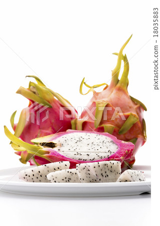 Fruit Pulp Of The Strawberry Pear On A White Plate 18035883