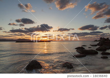 The setting sun is Urasui sight 18036640