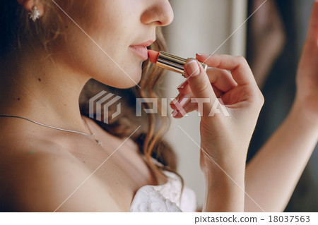 wedding lipstick wedding lipstick 18037563
