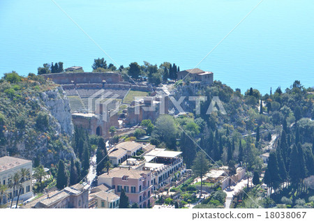 The Greek Theater of Taormina, built by Greeks in BC 3 C 18038067