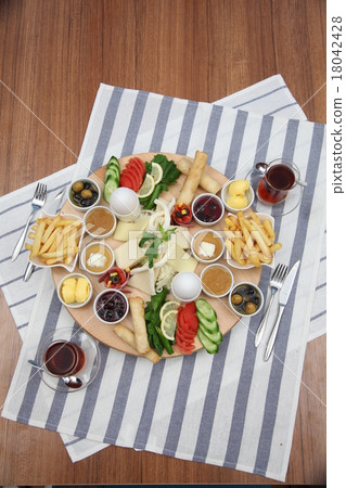 Breakfast healthy fresh food 18042428