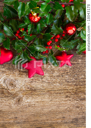 Holly branch Holly branch 18043178
