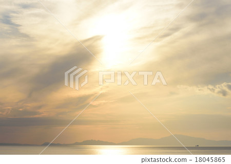 Sunset and sea Sunset and sea 18045865