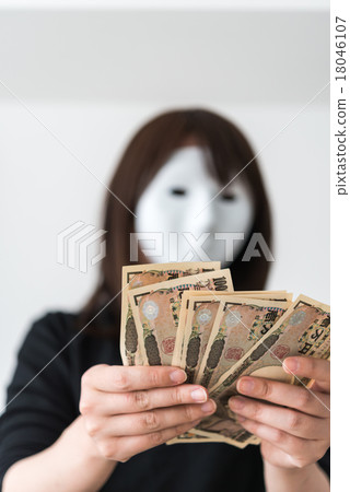 一個戴著面具的女人 18046107