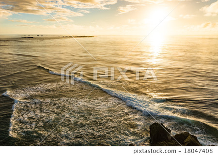 Okinawa, Sunrise, Morning glow, Sea, Landscape 18047408