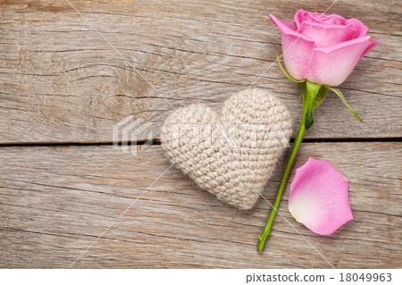 Valentines day card with pink rose and toy heart 18049963