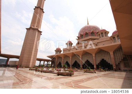 Pink Mosque Putra Mosque Malaysia 18054536