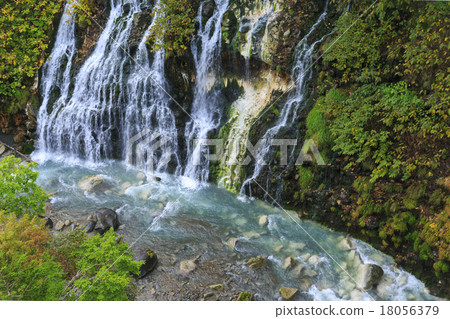 Shira no Falls and Blue River 18056379